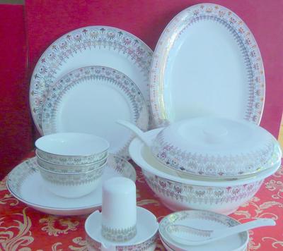 细品生活之美——厦门精品46头餐具套装鉴赏